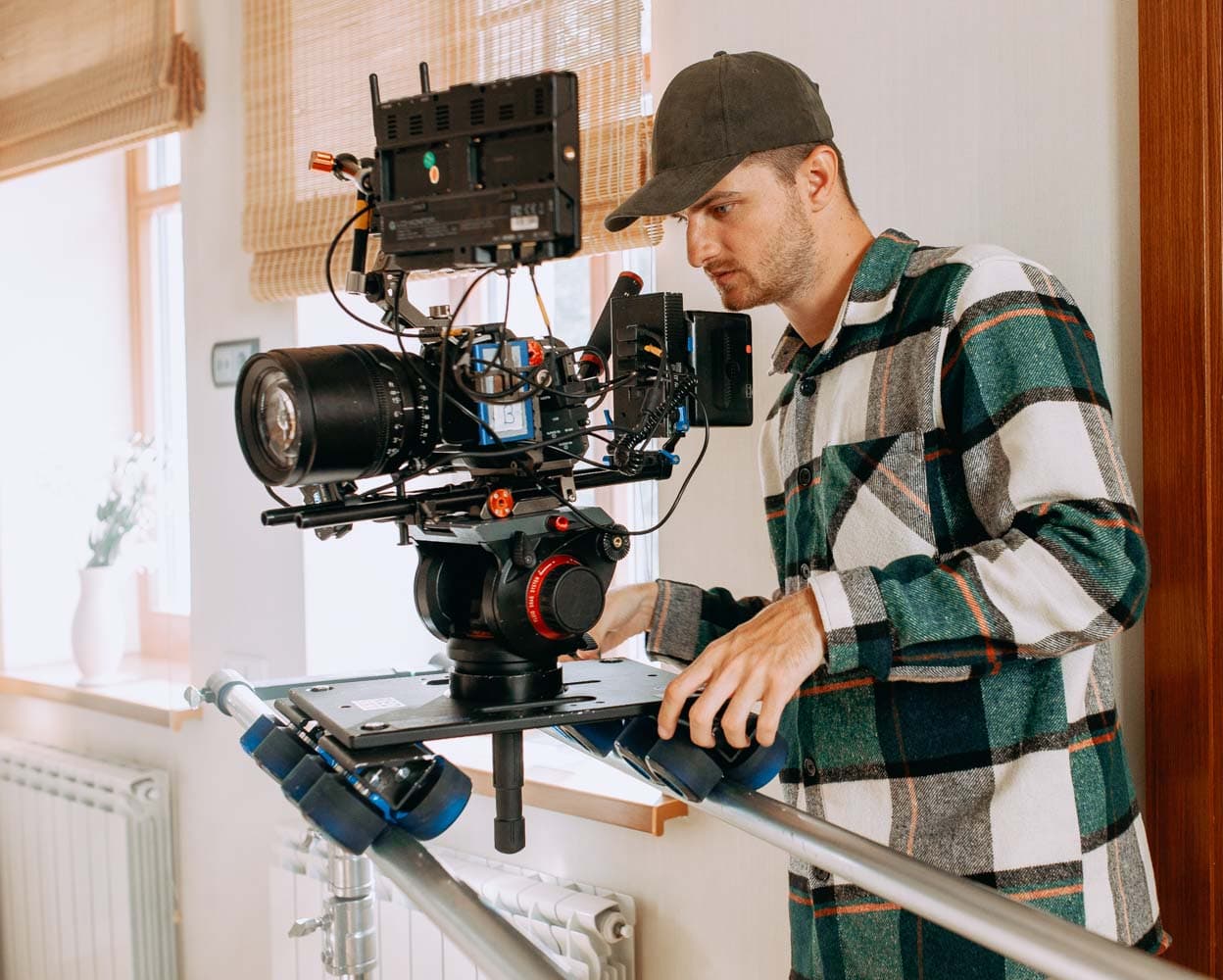 Golden Gate production on set